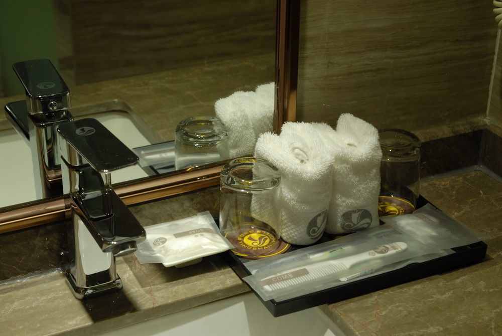 Insail Hotel Zhuhai Eksteriør bilde